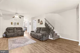 1802 Walnut Ridge Estate, Pottstown, PA 19464 - Photo 7