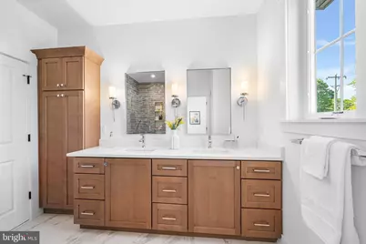 114 E 4th Avenue, Conshohocken, PA 19428 - Photo 11