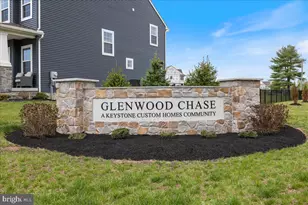 1083 Smyth Ln, Pennsburg, PA 18073 - Photo 3