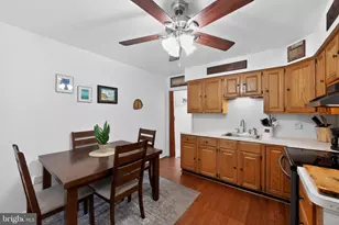 132 E 3rd Ave, Conshohocken, PA 19428 - Photo 3