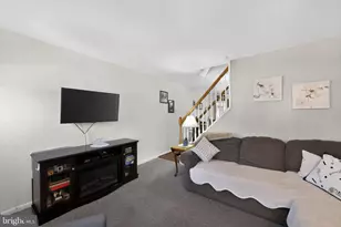 132 E 3rd Ave, Conshohocken, PA 19428 - Photo 9