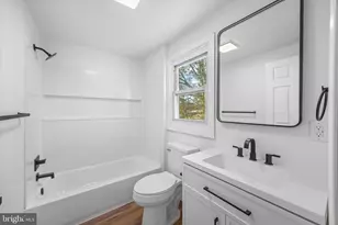 323 Edgewood Ave, Lansdale, PA 19446 - Photo 21