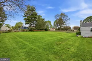 328 Courtland Ave, Harleysville, PA 19438 - Photo 3