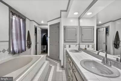 729 Haws Avenue, Norristown, PA 19401 - Photo 15