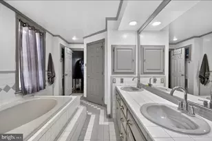 729 Haws Ave, Norristown, PA 19401 - Photo 15