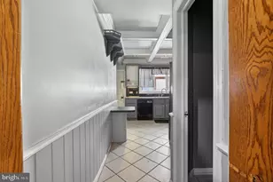 729 Haws Ave, Norristown, PA 19401 - Photo 7