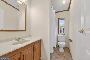 36 Bentwood Cir, Harleysville, PA 19438 - Photo 13