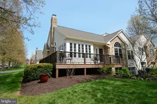 182 Lion's Gate Cir, Souderton, PA 18964 - Photo 3