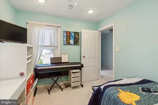 347 York Ave, Lansdale, PA 19446 - Photo 13