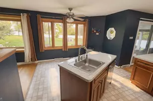 810 N Limekiln Pike, Ambler, PA 19002 - Photo 25