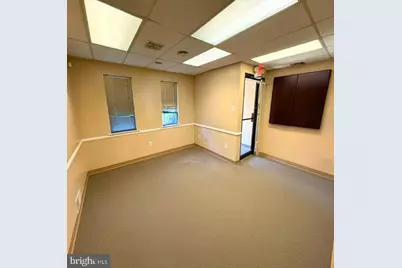 1630 E High Street #SUITE 4/5, Pottstown, PA 19464 - Photo 3