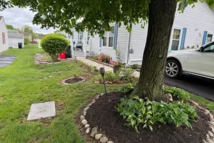 103 Lilac Pl, Royersford, PA 19468 - Photo 5
