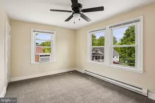 325 Cottage Ave, Horsham, PA 19044 - Photo 15