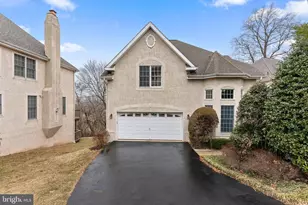 1102 Riverview Ln, Conshohocken, PA 19428 - Photo 3