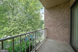 1640 Oakwood Dr, Narberth, PA 19072 - Photo 11