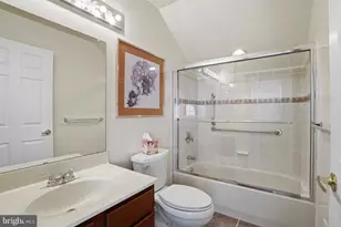 90 Stuart Dr, Norristown, PA 19401 - Photo 23