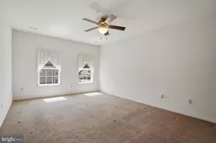 90 Stuart Dr, Norristown, PA 19401 - Photo 15