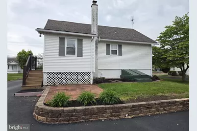 1029 E Philadelphia Avenue, Gilbertsville, PA 19525 - Photo 3