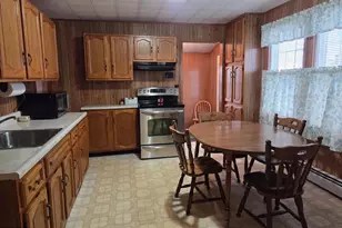 1029 E Philadelphia Ave, Gilbertsville, PA 19525 - Photo 7