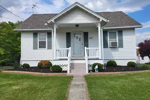 1029 E Philadelphia Ave, Gilbertsville, PA 19525 - Photo 1