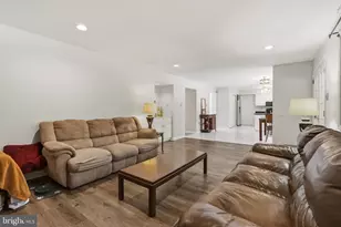 605 Wyndrise Dr, Blue Bell, PA 19422 - Photo 17