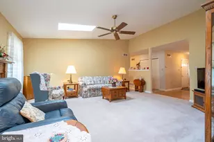 779 Hunter Dr, Pennsburg, PA 18073 - Photo 9