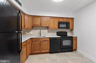 20321 Valley Forge Cir, King of Prussia, PA 19406 - Photo 27