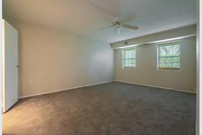 501 N Bethlehem Pike #11Q, Ambler, PA 19002 - Photo 17