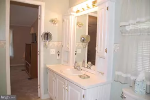 316 Hidden Springs Dr, Souderton, PA 18964 - Photo 23