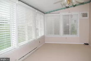 316 Hidden Springs Dr, Souderton, PA 18964 - Photo 15