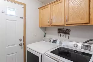 120 Bratton Dr, Norristown, PA 19403 - Photo 13