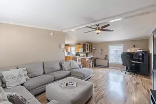 120 Bratton Dr, Norristown, PA 19403 - Photo 7