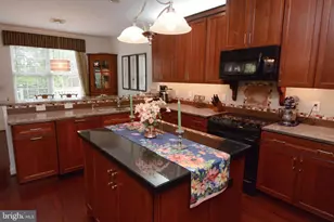 271 Country Club Dr, Telford, PA 18969 - Photo 31