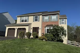 1105 Sun Valley Dr, Royersford, PA 19468 - Photo 1