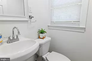 1325 Osbourne Ave, Abington, PA 19001 - Photo 13