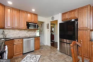 116 Rosewood Dr, Lansdale, PA 19446 - Photo 9
