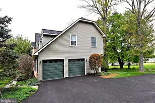 116 Rosewood Dr, Lansdale, PA 19446 - Photo 3