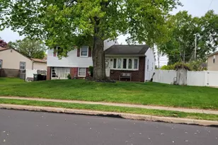 303 Willard Rd, Hatboro, PA 19040 - Photo 5