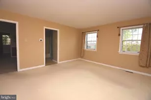 800 Diminjan Ln, Harleysville, PA 19438 - Photo 23