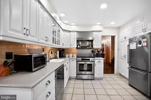 1005 Quill Ln, Oreland, PA 19075 - Photo 17