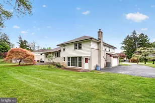 1005 Quill Ln, Oreland, PA 19075 - Photo 33