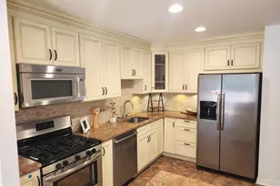 25 Forsythia Ct, Lafayette Hill, PA 19444 - Photo 5