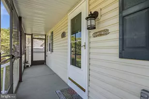 337 Surrey Ln, Hatboro, PA 19040 - Photo 5