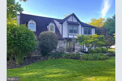6 Locust Way, Lafayette Hill, PA 19444 - Photo 1