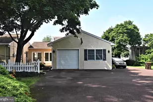 137 A S 3rd St, Telford, PA 18969 - Photo 31