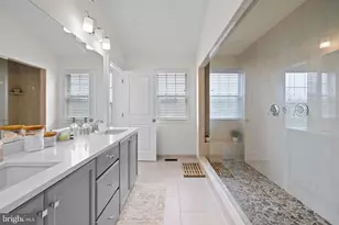 105 Woodwinds Dr, Collegeville, PA 19426 - Photo 17