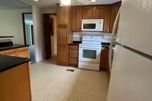 527 Ramblewood Ln, North Wales, PA 19454 - Photo 11