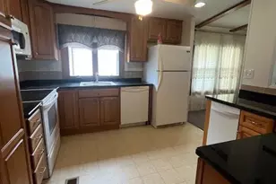 527 Ramblewood Ln, North Wales, PA 19454 - Photo 13