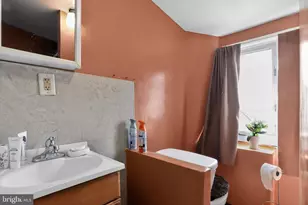 1638 Franklin Ave, Willow Grove, PA 19090 - Photo 17