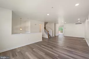329 Glenn Rose Cir, King of Prussia, PA 19406 - Photo 3